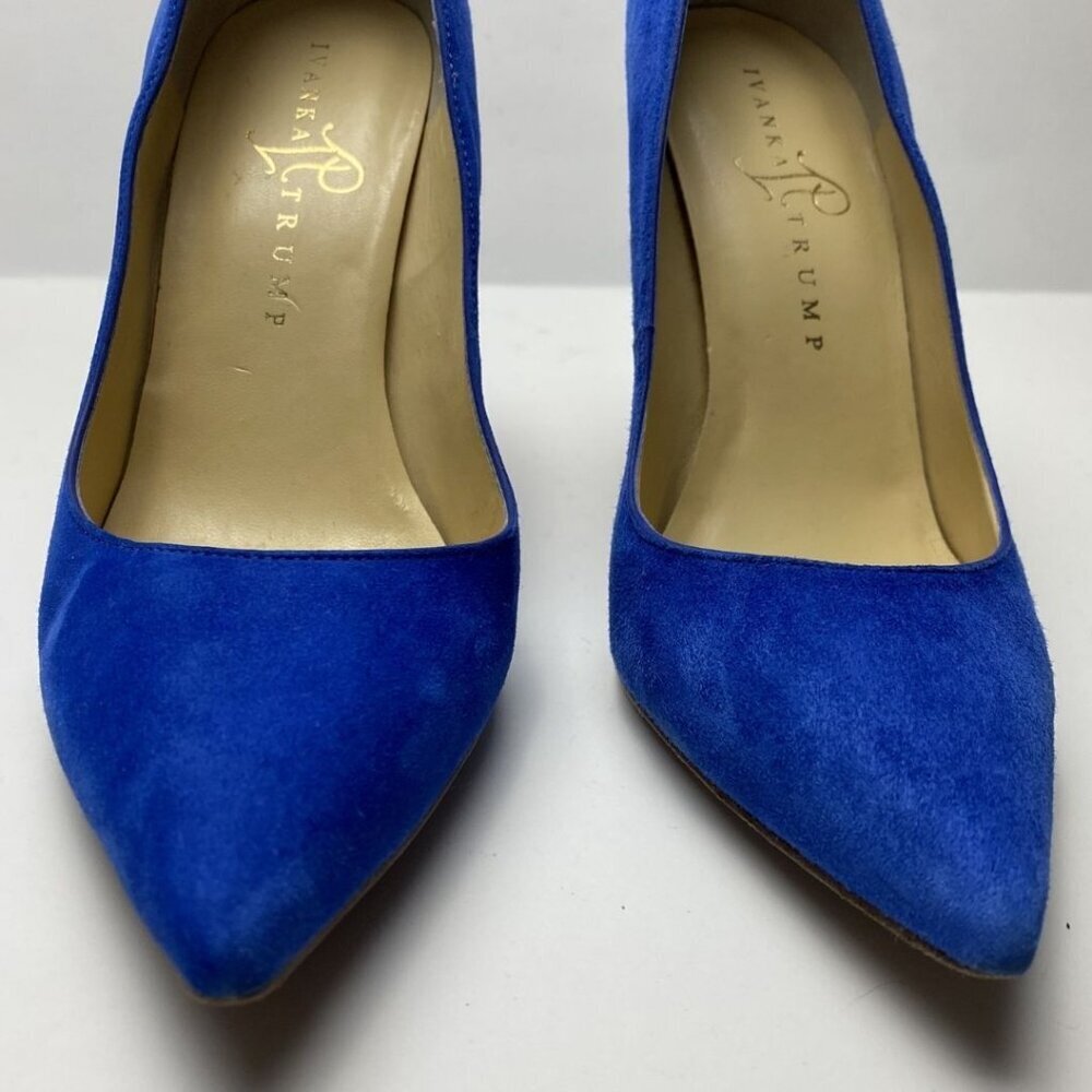 IVANKA TRUMP Royal Blue Suede Pointed Toe Pumps Size 8 - Picture 3 of 10